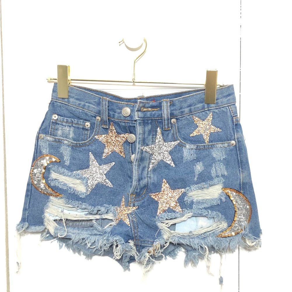 Star embellished shorts